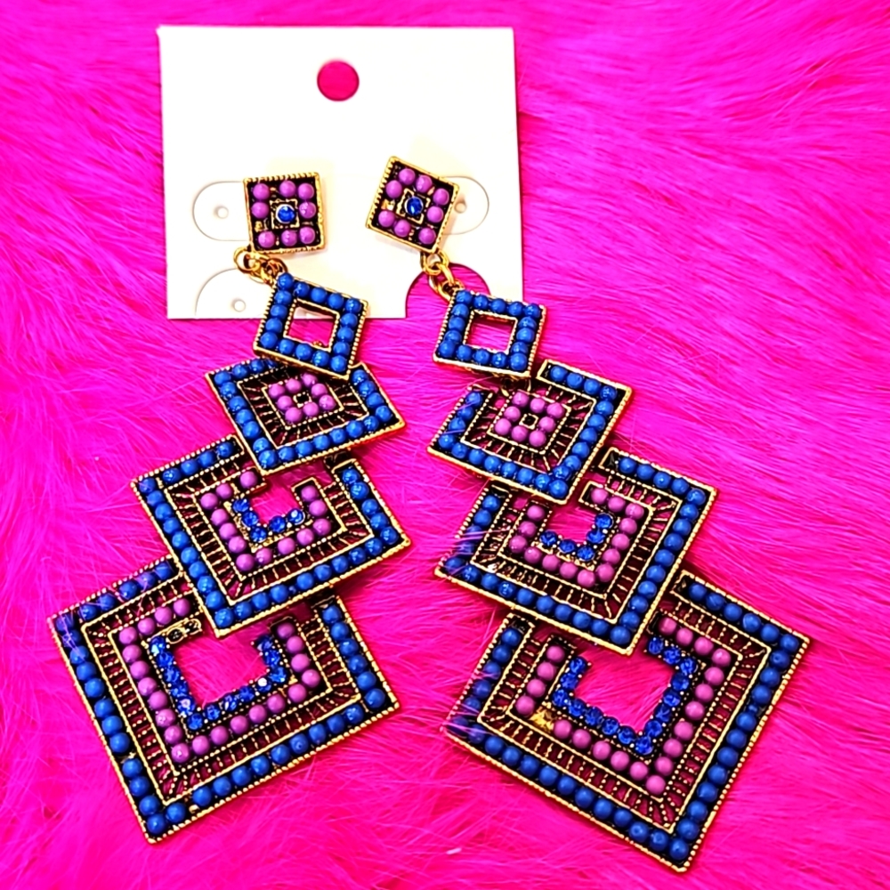 NWT BLUE PURPLE 3 STACK CHANDELIER PIERCED EARRINGS